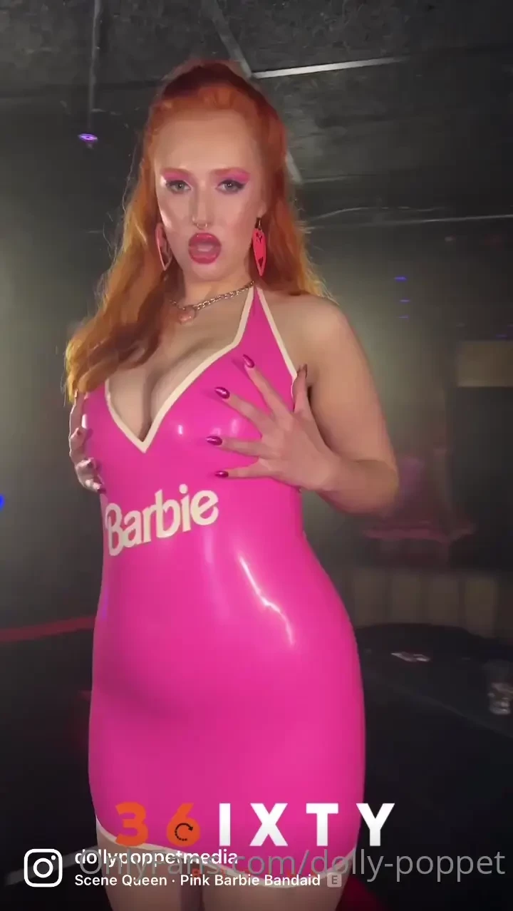 This bimbo won runner up for best fetish newcomer at the uk fetish 