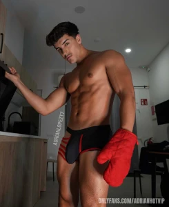 Ven y llenamos toda la cocina de leche