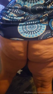 I love shaking this ass part 1