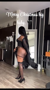 Eat my ass since you don t get me anything for christmas