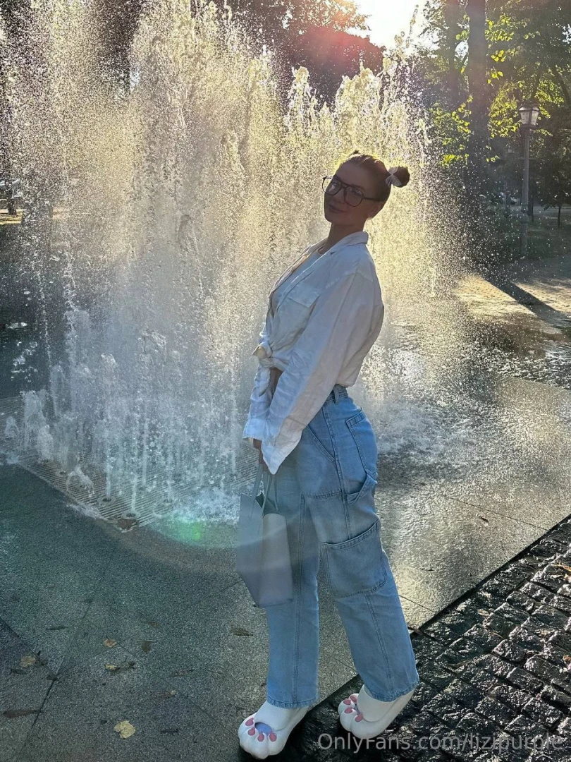 I love summer it s that time when girls put on their prettiest part 1 