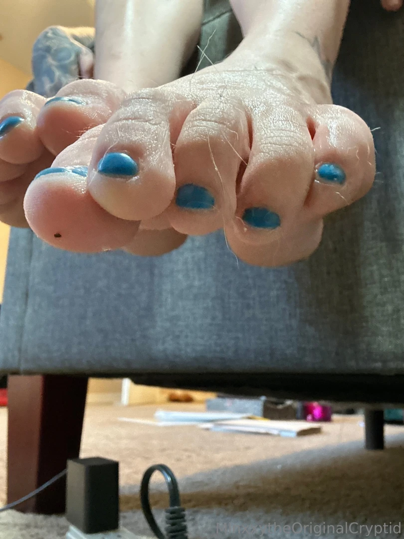 Who are my feet worshipers part 3 