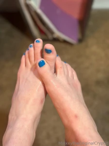Who are my feet worshipers