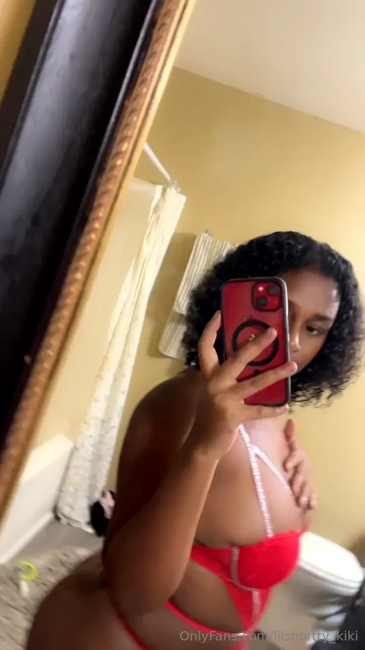 Heyyy y all follow me for some nasty nasty stuff also willing to do 