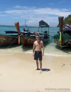 Alex bell bringing sexy british spice to your screen come and join