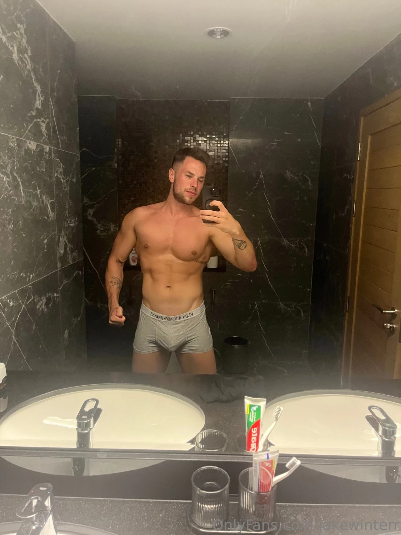 Should i cut or bulk what do you think 