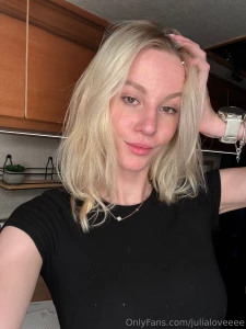 Just out here being your favorite face