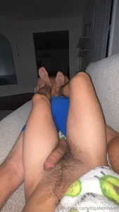 If i rub his back will you rub mine