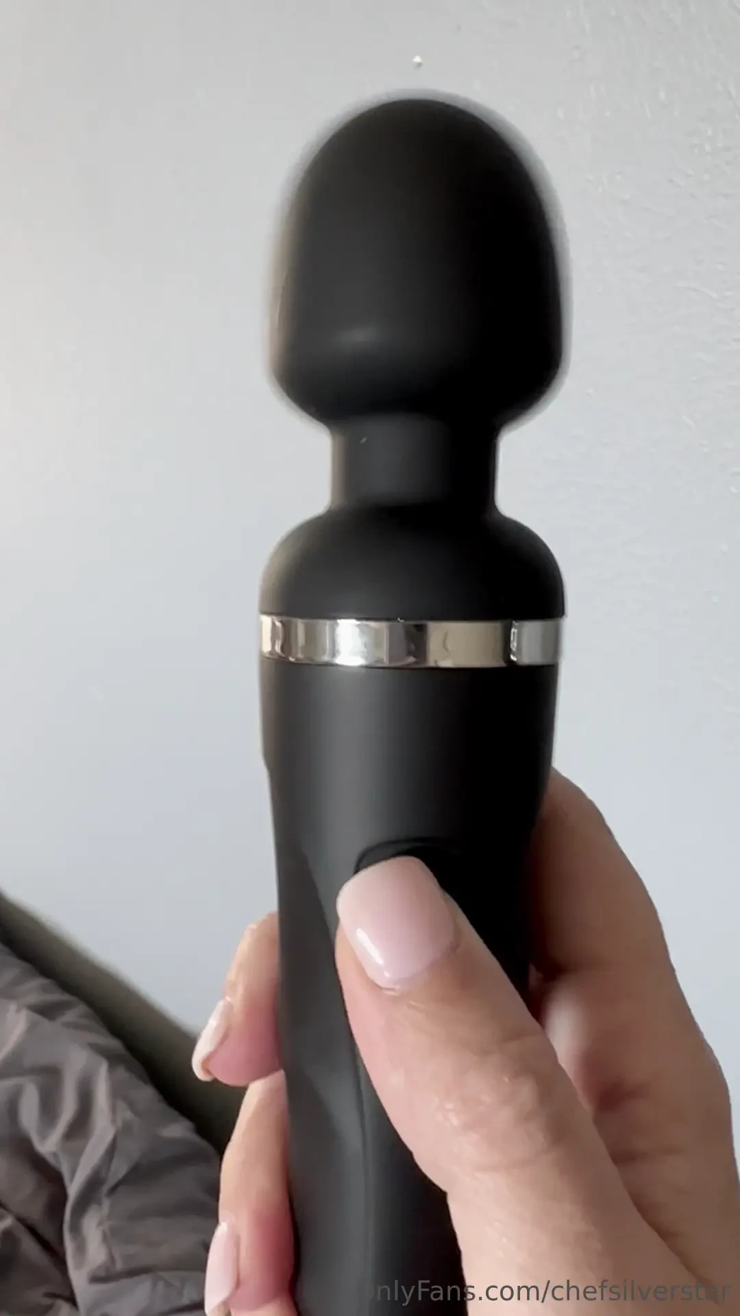 Live at 8 pm est tonight 