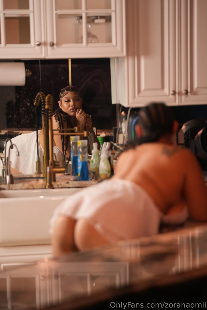 Tell me baby which one do you like better 1 or 2 