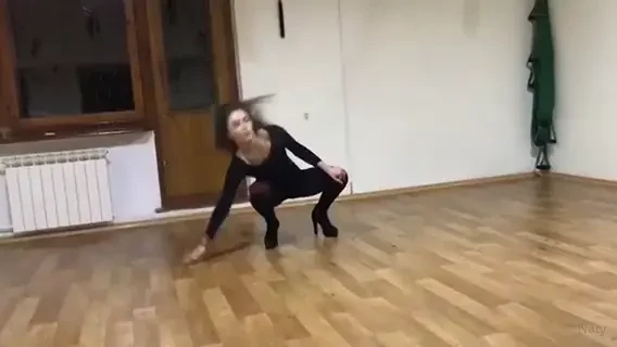 Watch me dancing on high heels spreading my legs arching my back and 