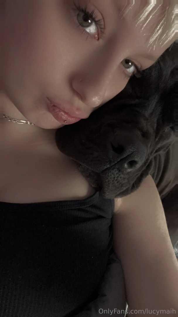 Snuggling next to my baby i bet you which it was you 