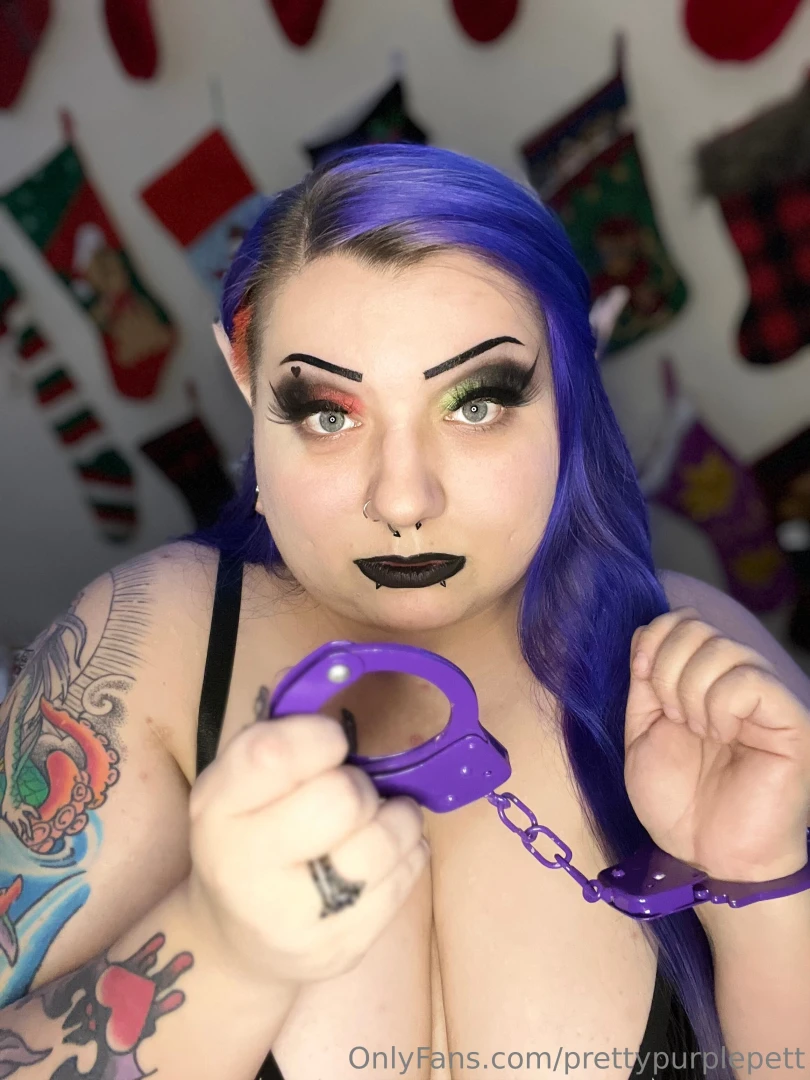 Merry christmas santa let this naughty elf out for a bit to cause some part 1 