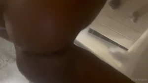 Can you help me wash off i m such a clutz