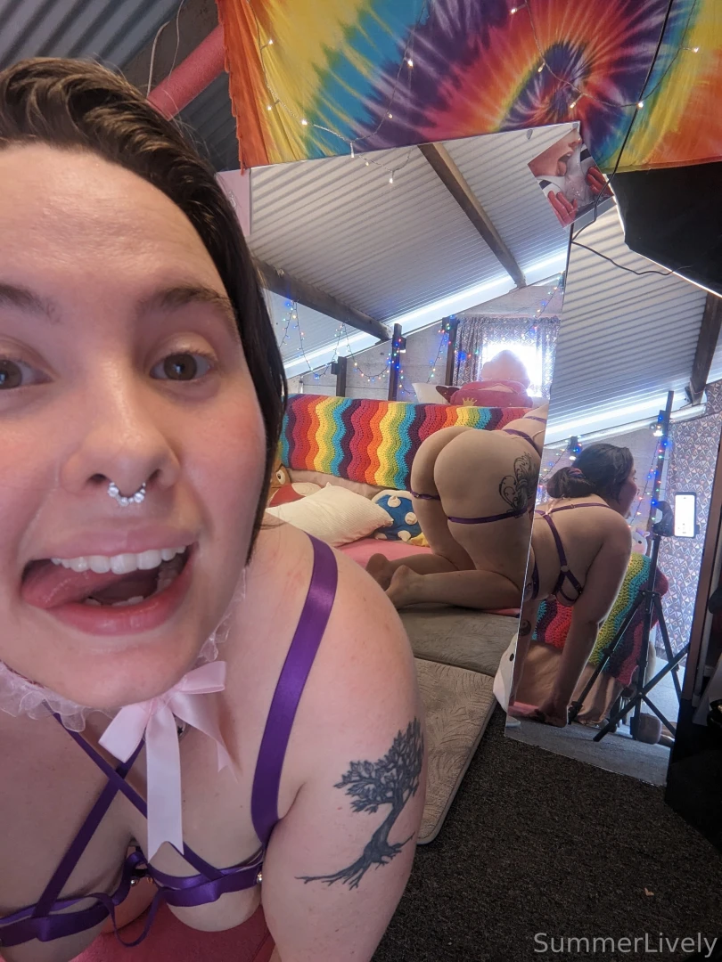 Strappy set p2 featuring much mirror part 11 