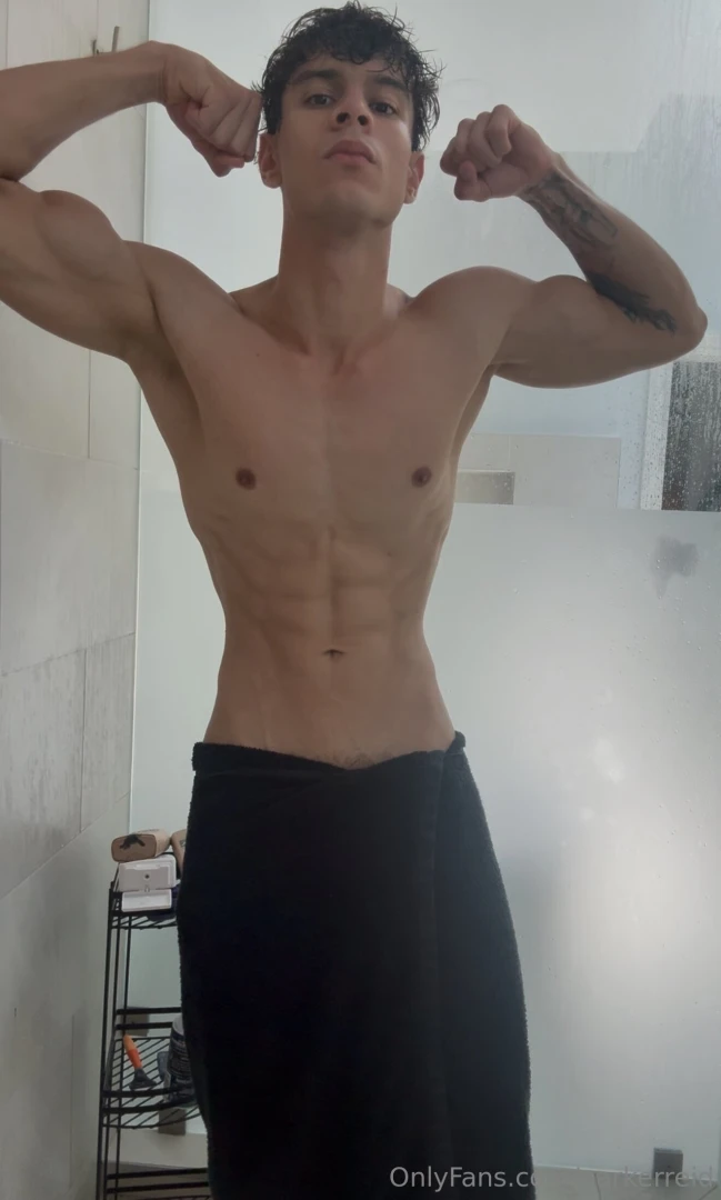 Late night shower never fails 