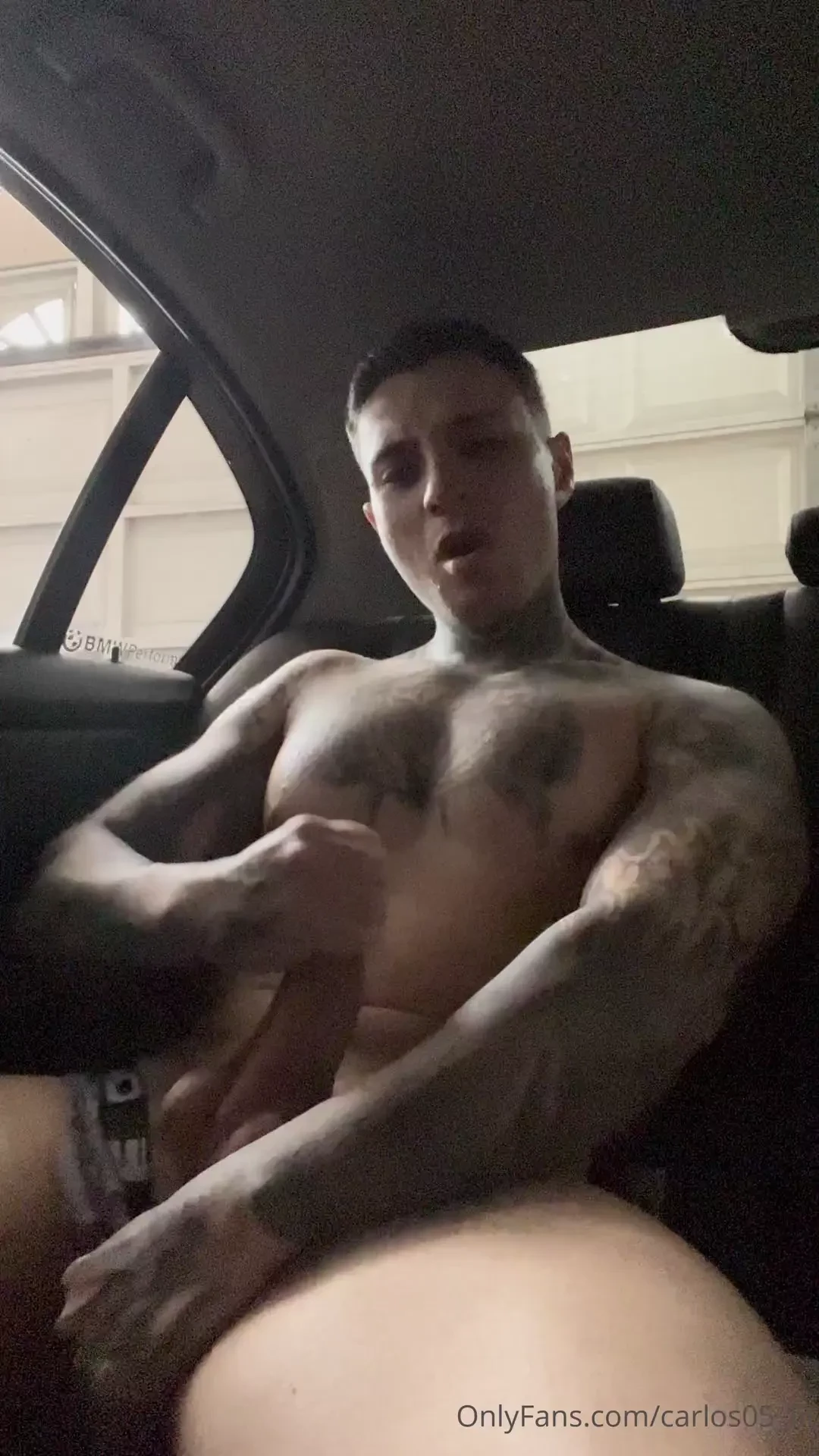 Quien quiere subirse a mi carro 