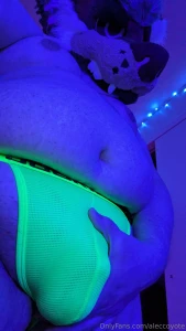 I got a new jock and it fucking glows sorry for the late post i ll part 3