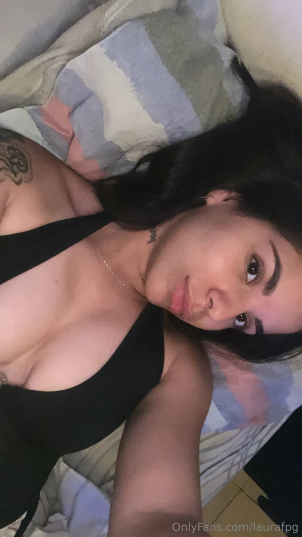 Un seul mot pour d crire cette photo dis moi le tiens en priv 