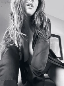 It s monday and i m already annoyed time to tribute like your paycheck part 1