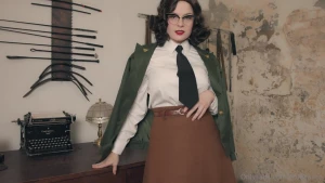 As you probably know by now that i am a huge cosplay fan and i also