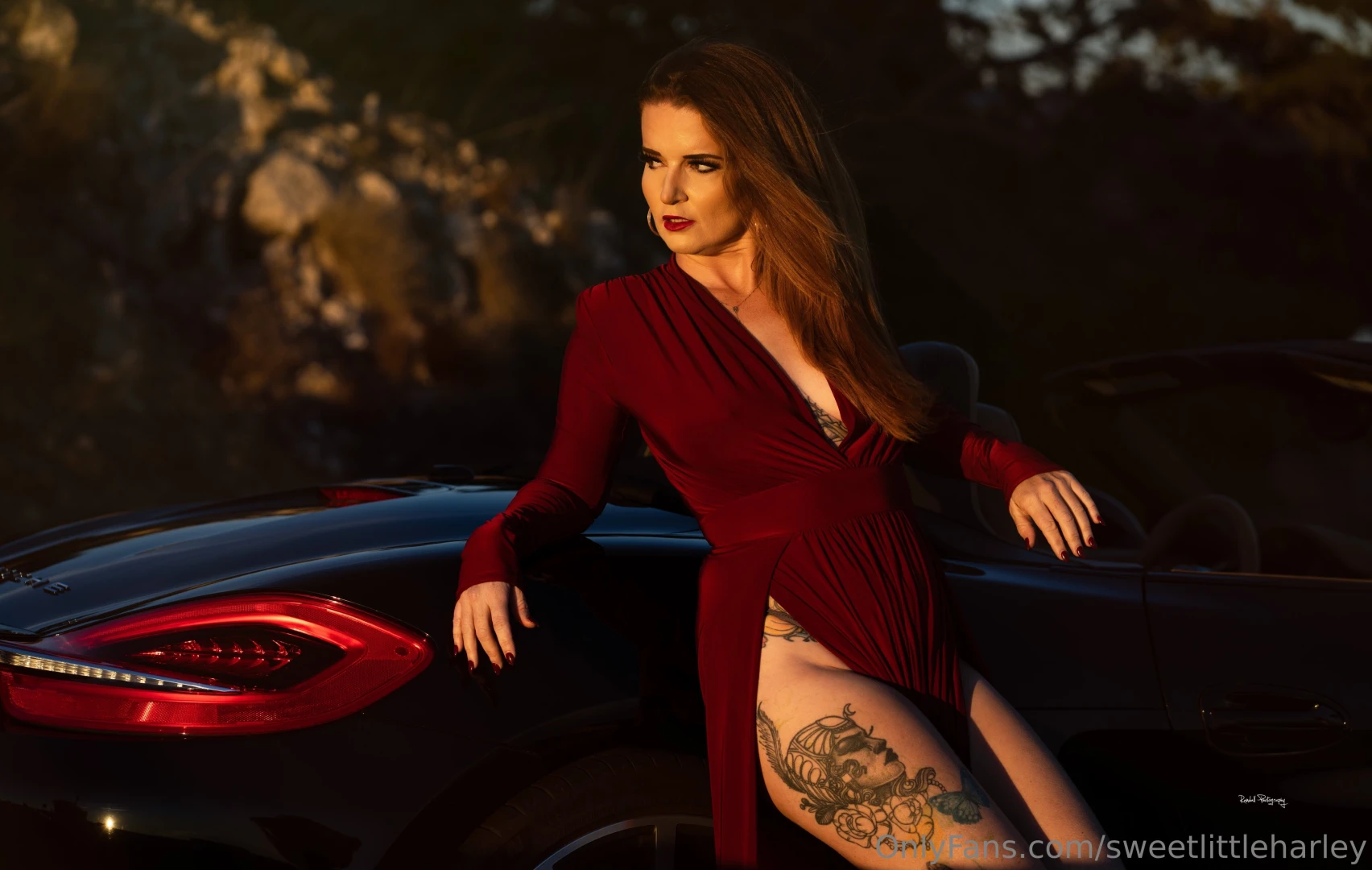 How about a lady in red i would love to watch the sunset with you 