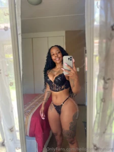 Serving bawdy part 1