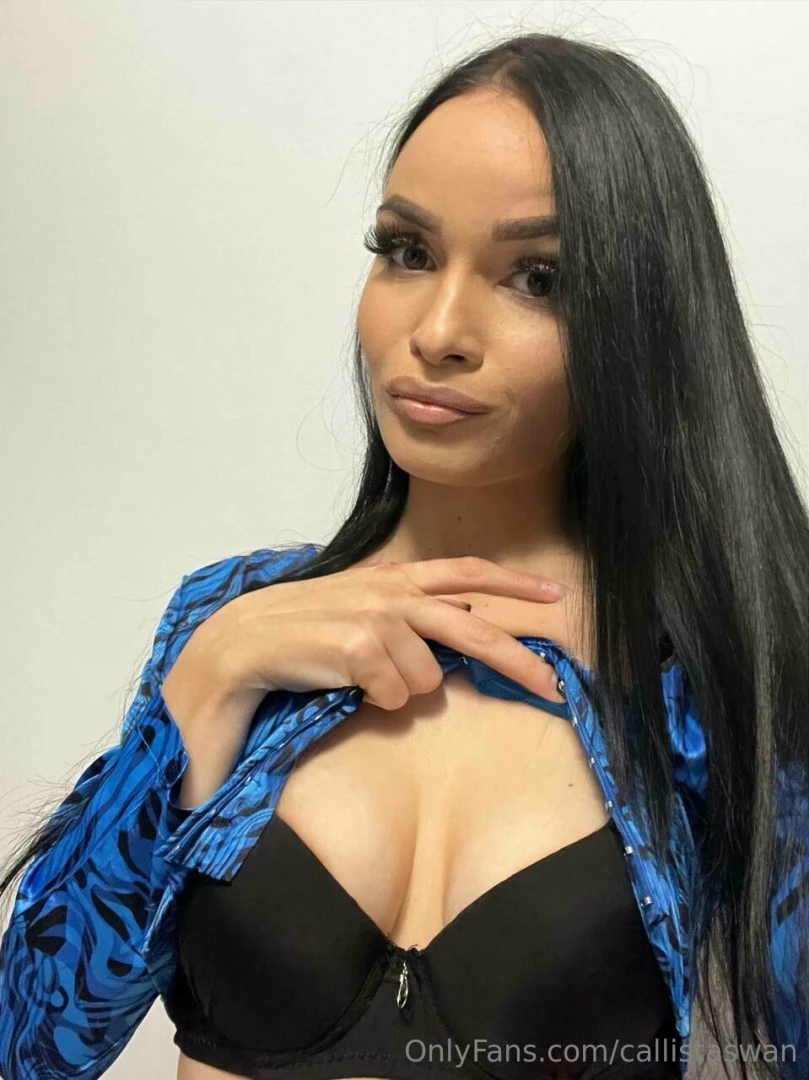 Just a little peek want to see more part 3 