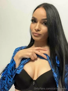 Just a little peek want to see more part 3