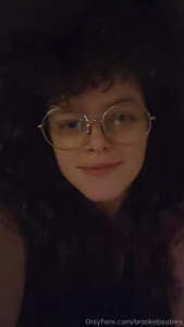 Send me your best offer and if i like the number i ll send you a vid