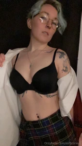 This is for those of you who have had teacher fantasies part 1