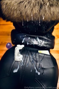 Welovefurs iceblack and shiny leather leggings you can find all the part 1