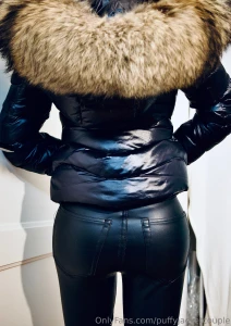 Welovefurs iceblack and shiny leather leggings you can find all the part 6