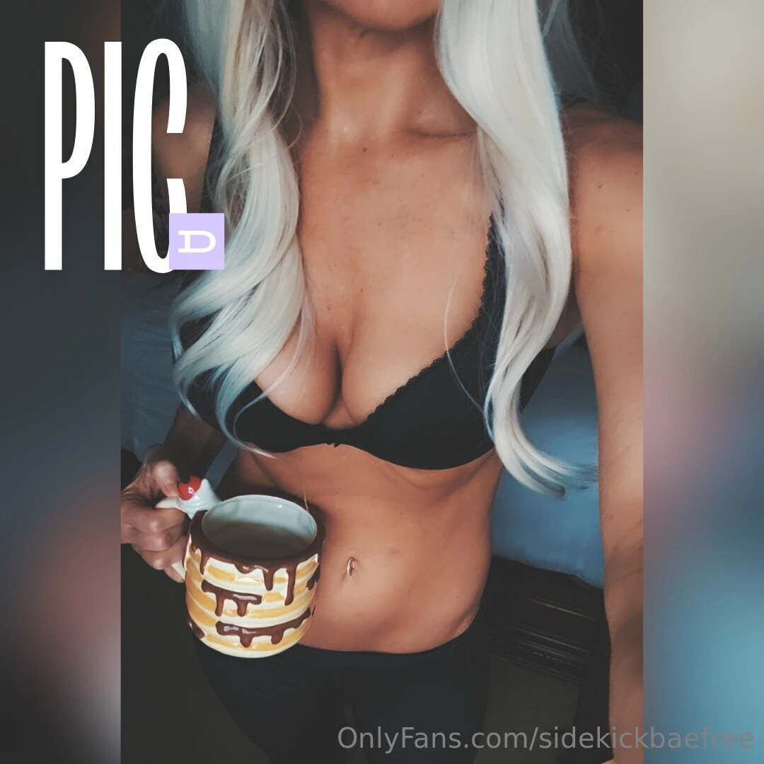 Hey sweets what should my new profile picture be a b c d e or f 