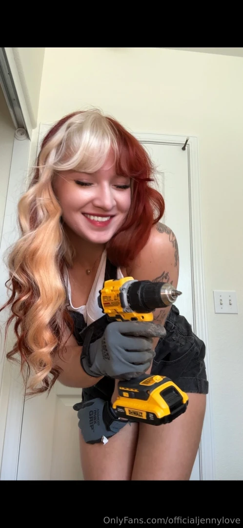 With or without the lipstick part 1 