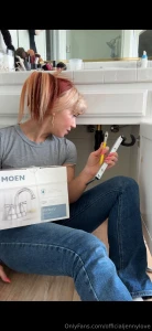 Replacing this awful 90s faucet after my plumber quoted me 1100 00 to part 2