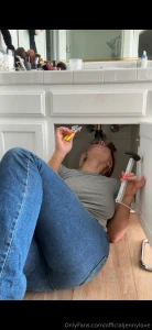 Replacing this awful 90s faucet after my plumber quoted me 1100 00 to