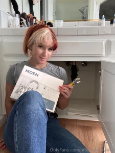 Replacing this awful 90s faucet after my plumber quoted me 1100 00 to part 1