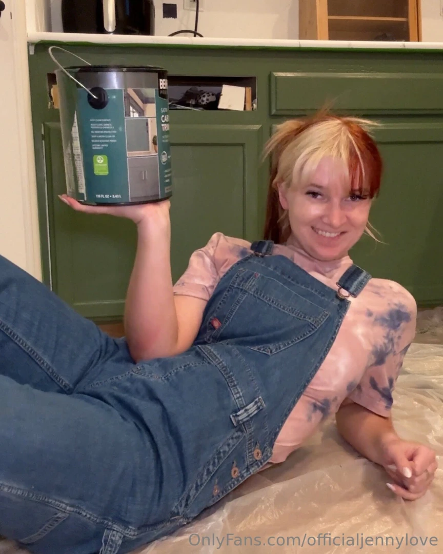 Hey welcome to my onlycans a good can of paint goes a looooong way 