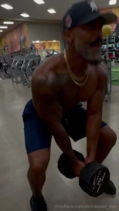 Mornings at the gym what are u working out today part 1