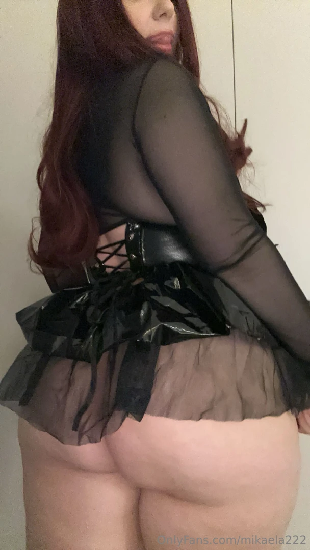 Do you like front or back mooore 