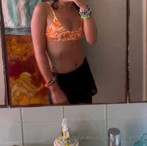 Feeling groovy in this fit