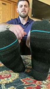 If my feet were a religion you d convert and serve