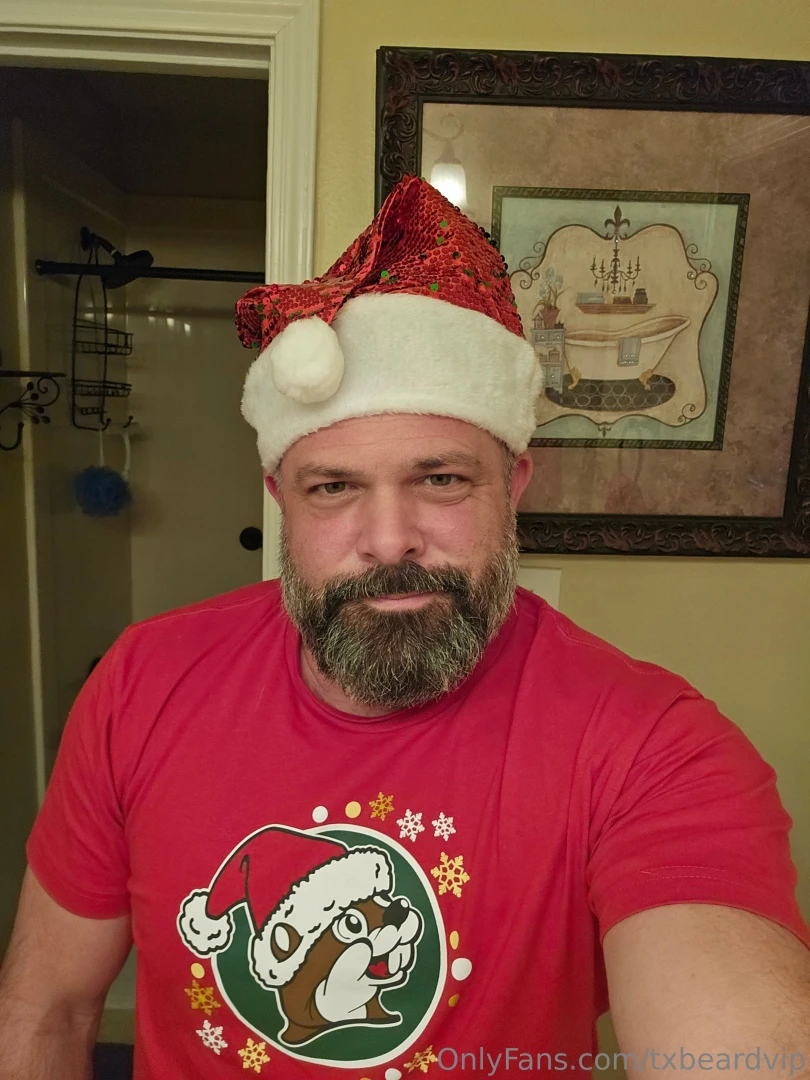 Merry christmas everyone my present this year is all of yall who are part 1 