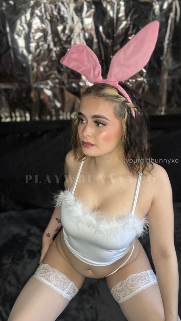 Subscribe to playwbunnyyxo to unlock all my dirty secrets amp much 