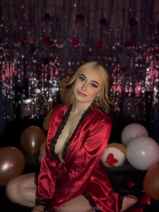 I love red on me part 2