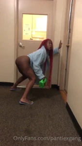 If you can t fuck me right here then you can t fuck me at all will you