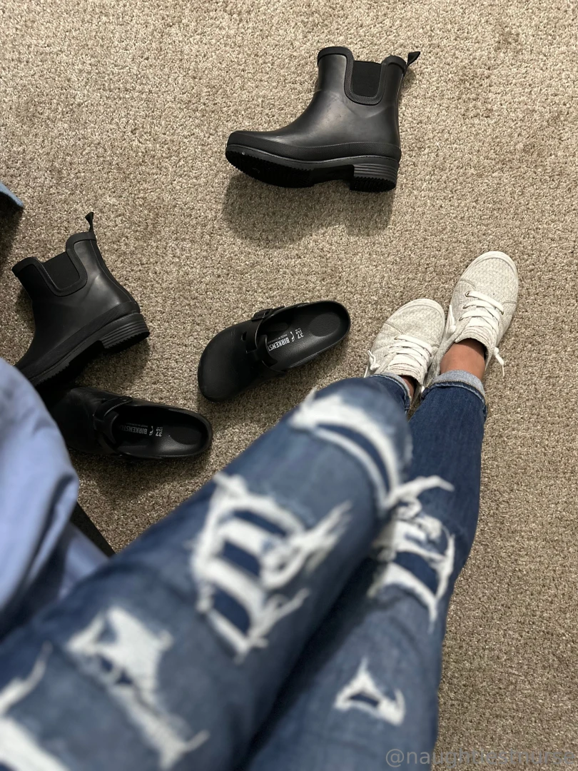 What a week grabbing dinner with my bestie hoping there s a fruity 