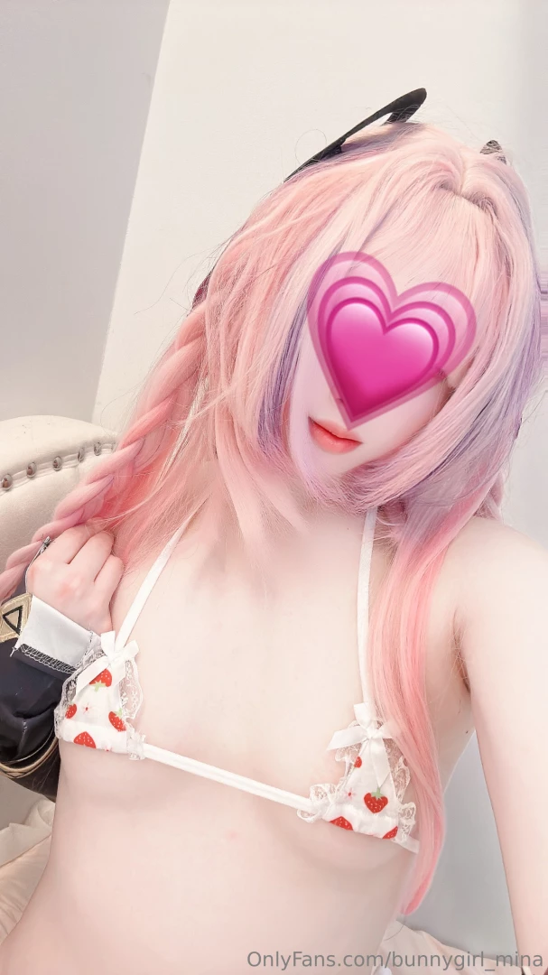 Citlali in a microbra 