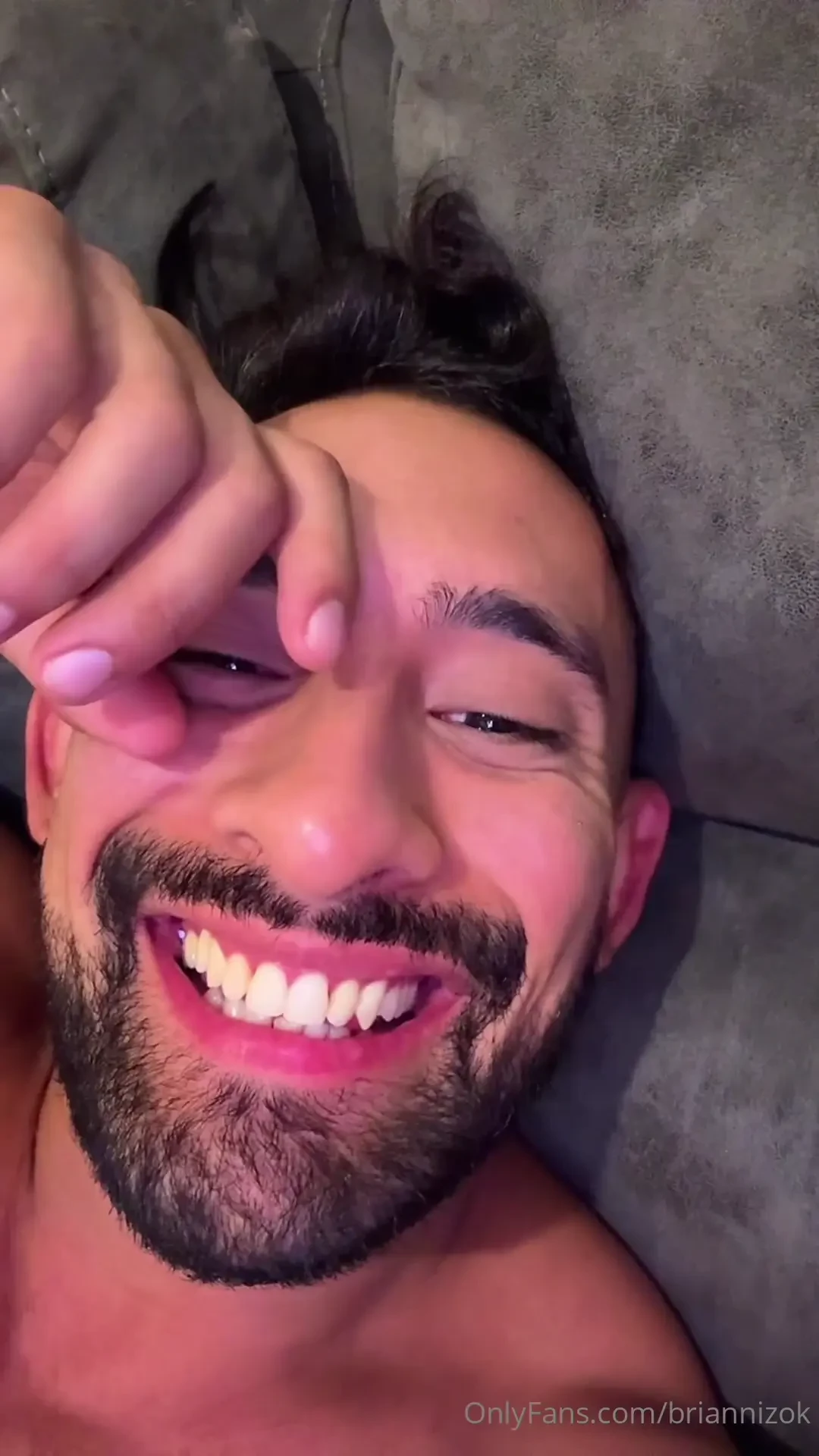 Holiiiiiii briannizok 